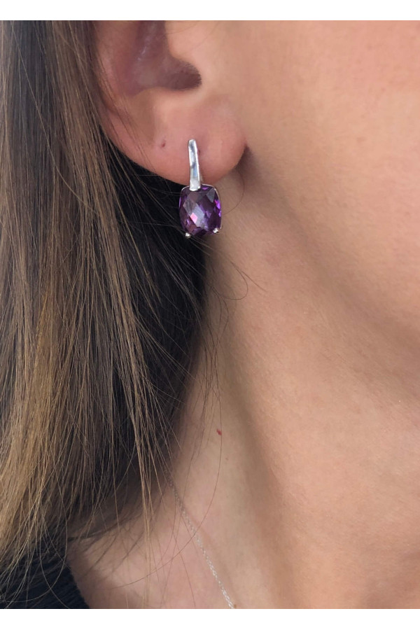 Valgest kullast aleksandriidikiviga kõrvarõngad Inglise lossil 0/44 40