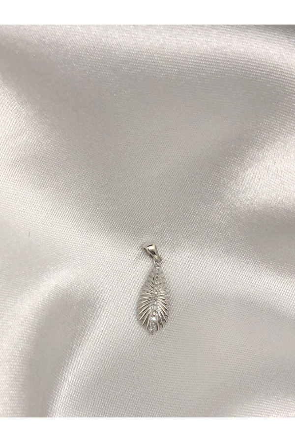 Inglise lukuga kuldkõrvarõngad teemantidega 1/56 129