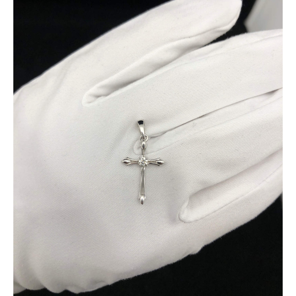 Подвеска крест из белого золота с бриллиантом 1/56 168