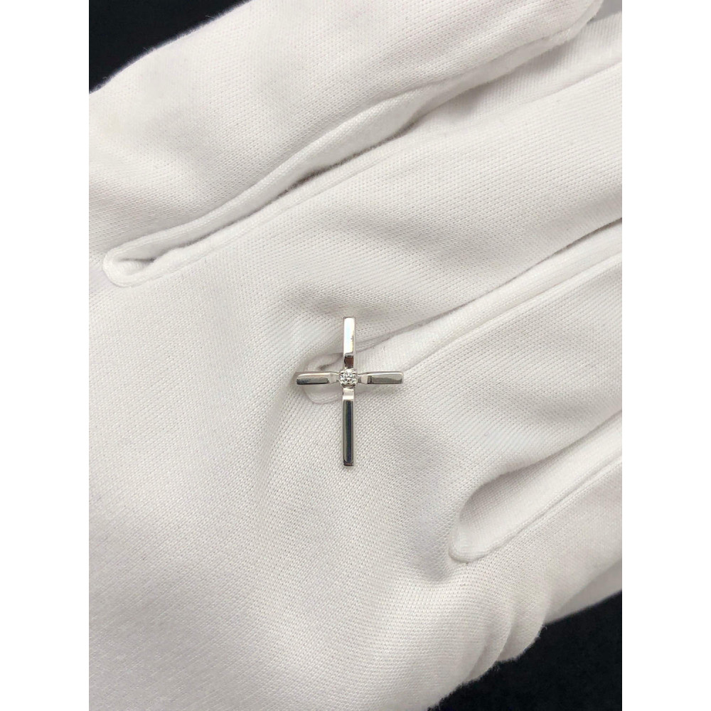 Подвеска крест из белого золота с бриллиантом 1/56 83