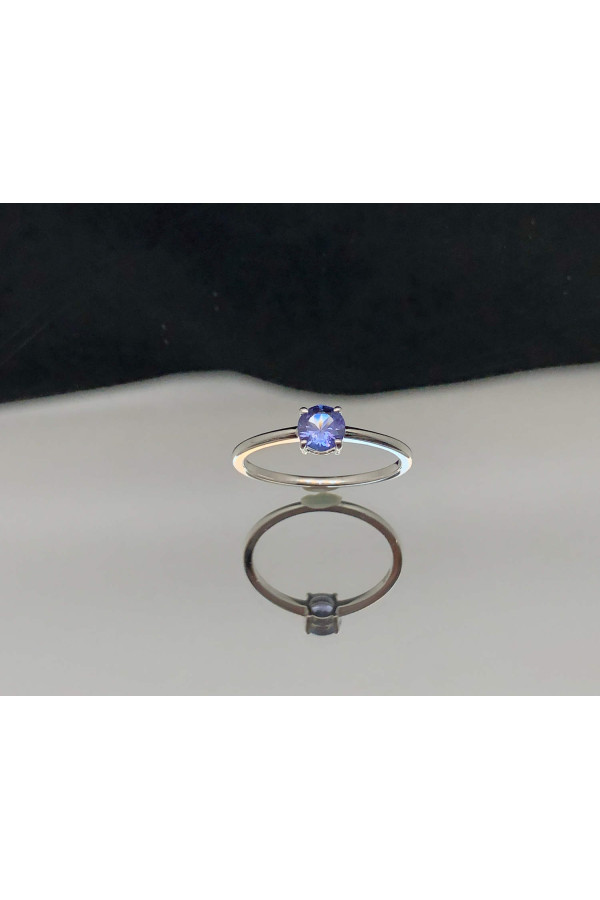 Valgest kullast tansaniidiga sõrmus 0/44 115