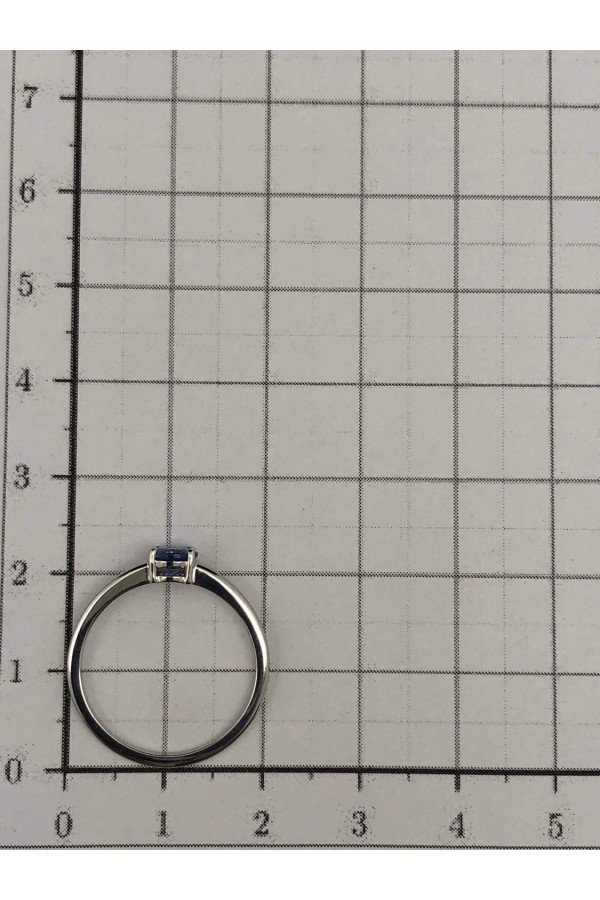 Valgest kullast tansaniidiga sõrmus 0/44 115