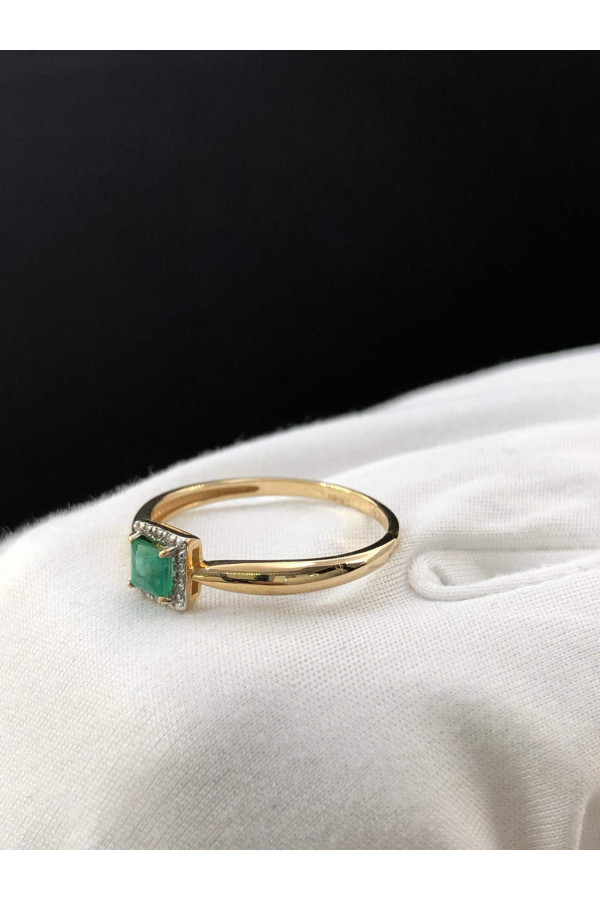 Smaragdi ja teemandiga sõrmus 1/56 58